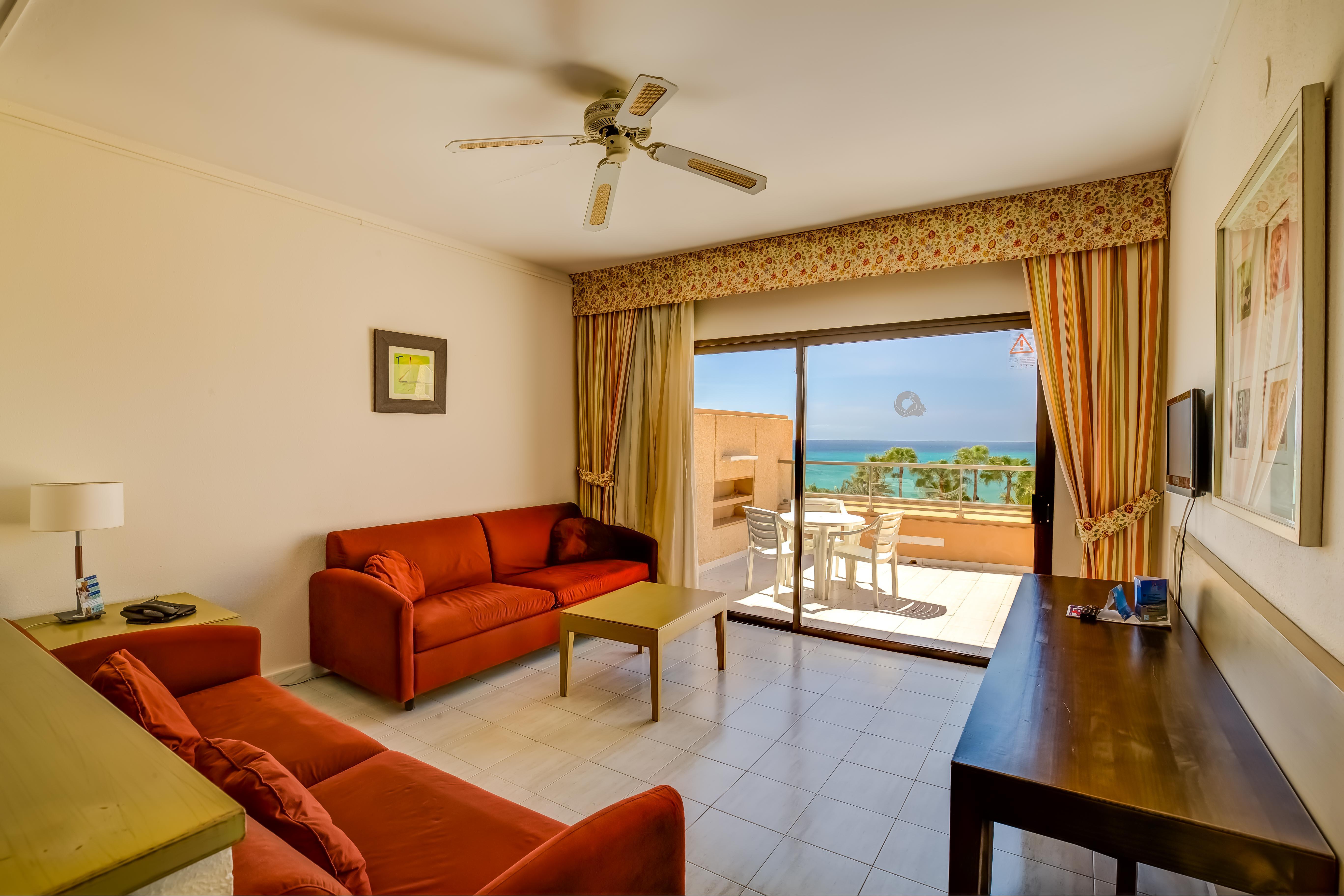 Sbh Taro Beach Hotel Коста Калма Екстериор снимка