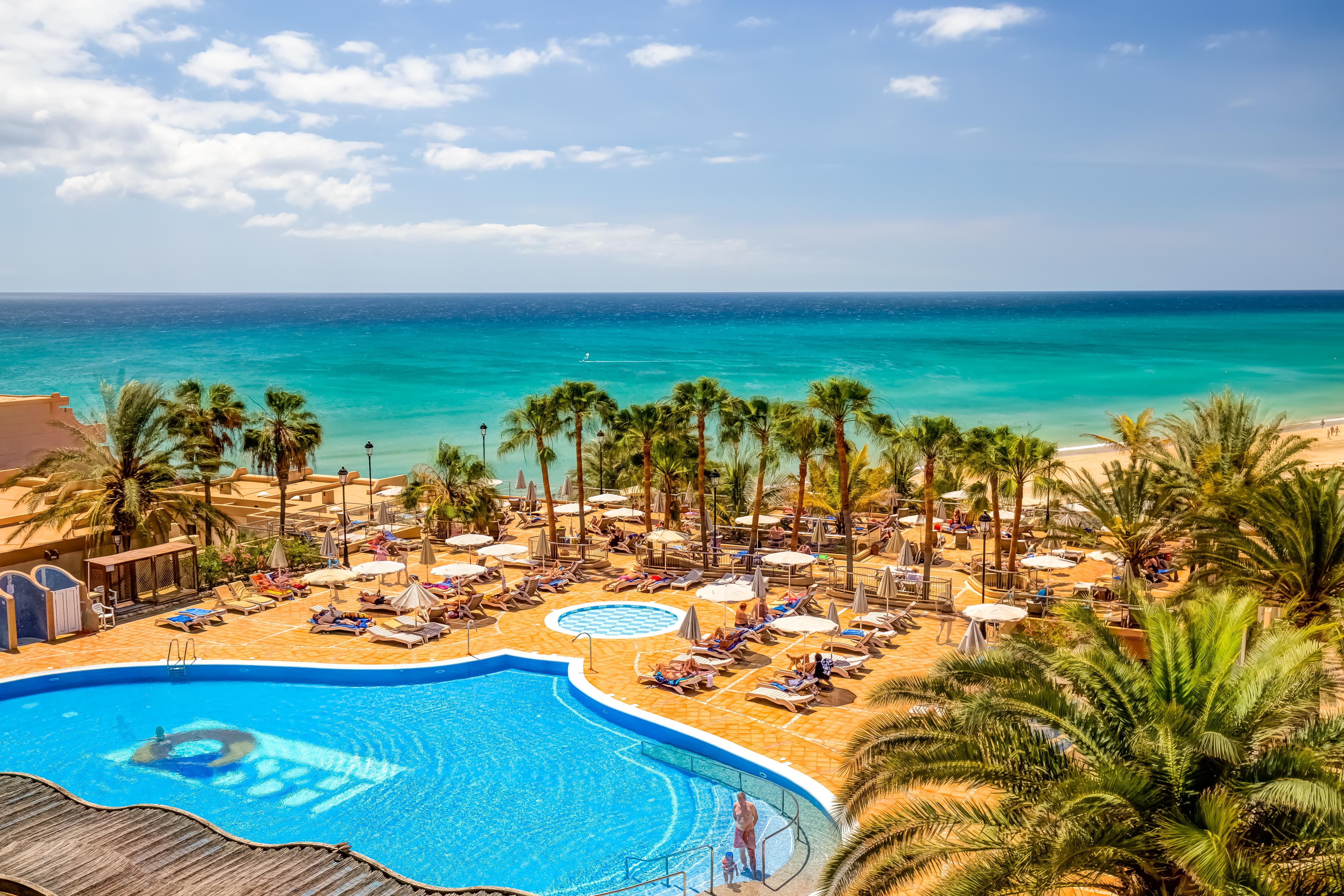 Sbh Taro Beach Hotel Коста Калма Екстериор снимка
