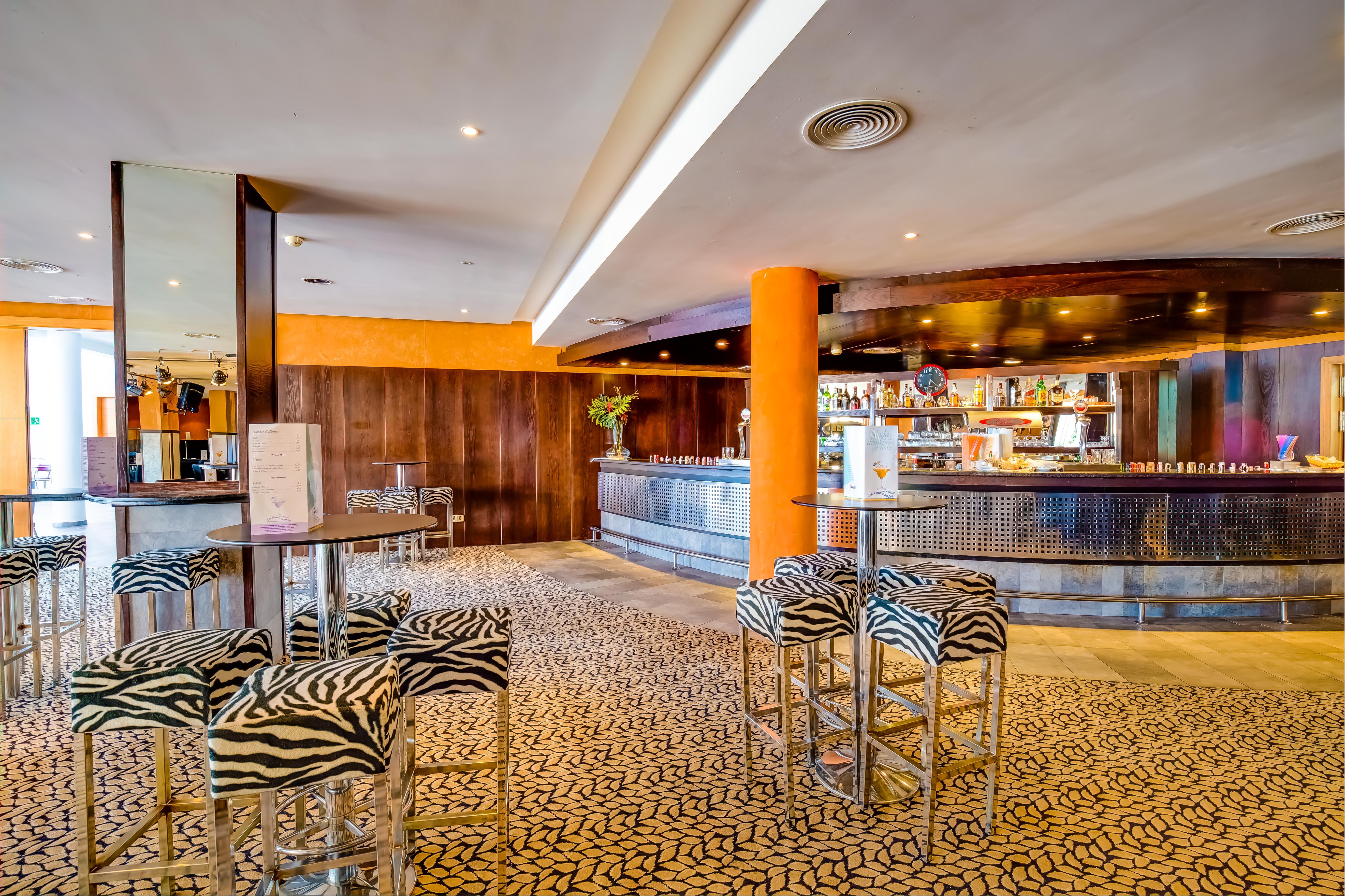 Sbh Taro Beach Hotel Коста Калма Екстериор снимка