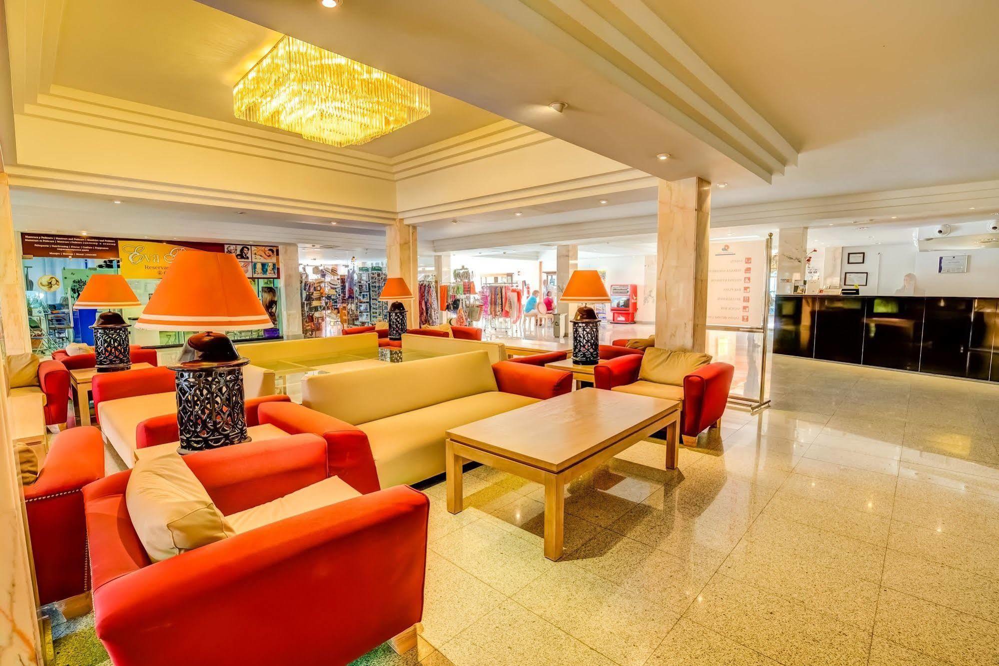 Sbh Taro Beach Hotel Коста Калма Екстериор снимка